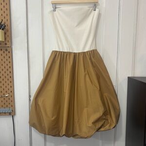 NWT Steve Madden Women Oliver Taupe Strapless Midi Bubble Dress, Size M, Pockets